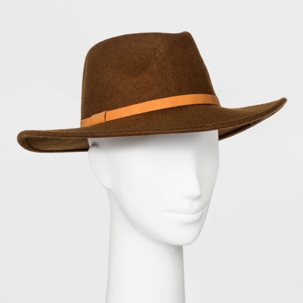 women’s wide brimmed felt fedora hat